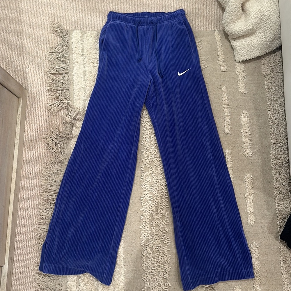 Nike sweatpants